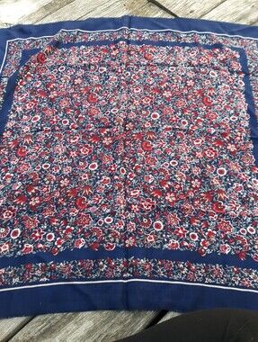 Marshall Fields Vintage 100% Wool Scarf Floral Navy Red Square 26x26 Japan VTG